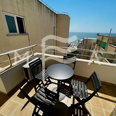 Beachfront Haven 654